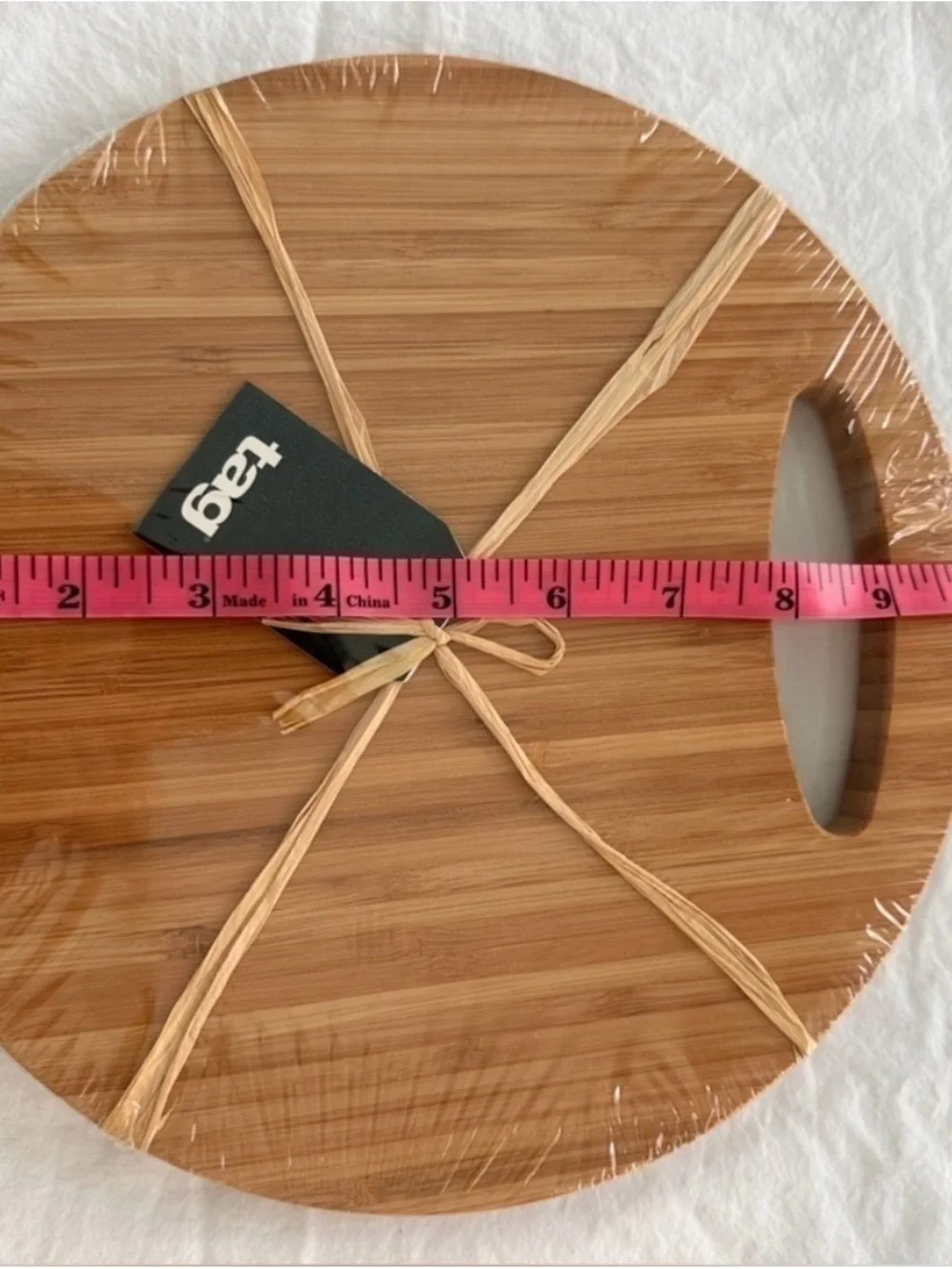 Tag Brand Round Wooden Cutting Board